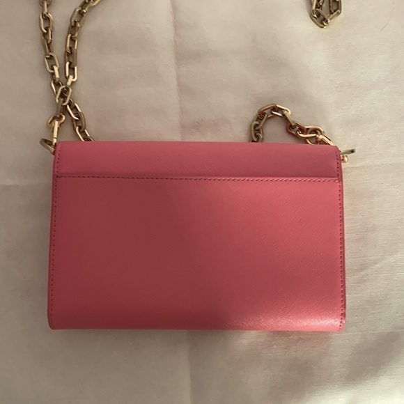 Tory Burch Convertible Robinson Chain Wallet - Picture 5 of 9